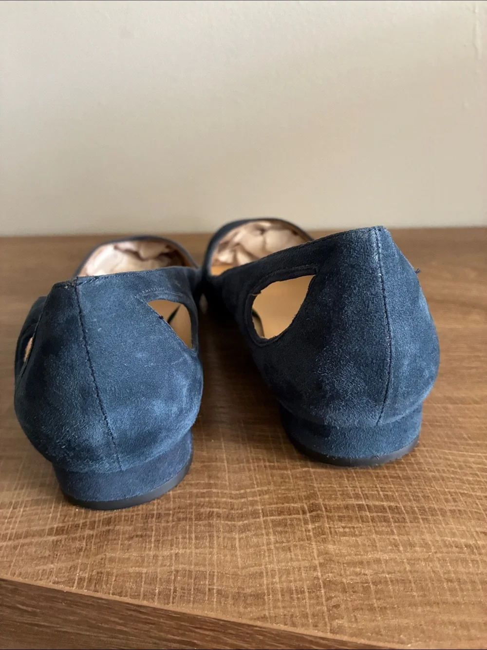 Talbots blue Suede Pointed Toe Cutout Flats Leather 5.5